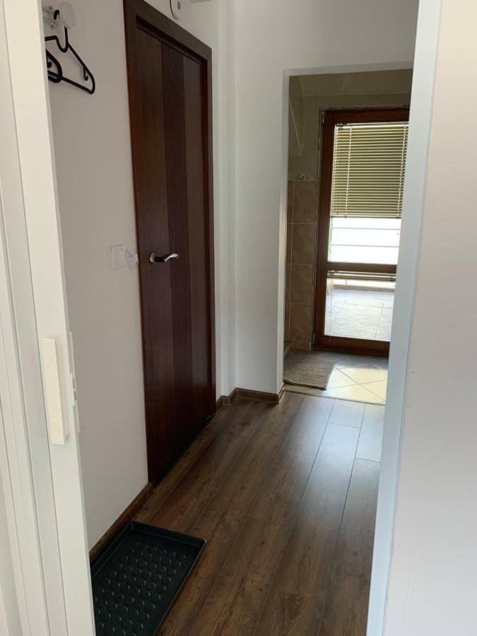 Lilia 3 Self-Check In Apartment With Hot Water Despite Prevention In The Neighborhood, Food And Drink Shop Open Until 10 Pm And Free Parking Area Next Ot 24 Hours Food And Drink Shop And Free Parking Area София Экстерьер фото